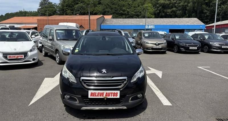Noir Utilisé 2015 Peugeot 2008 Allure SUV | 5 490 € - Image 1/4