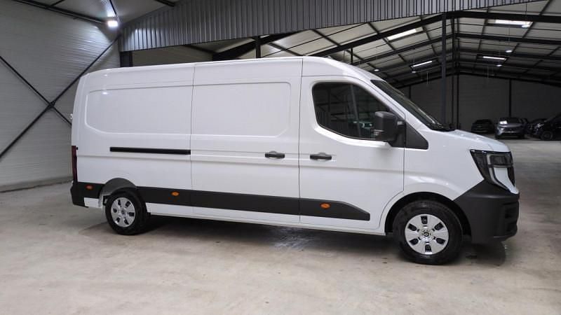 Nouvelle 2025 Renault Master Van | 35 500 € (Prix juste) - Image 1/4