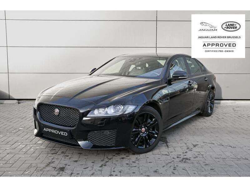 Occasion Jaguar XF Chequered Flag 179 ch (131 kW) 2021 Noir Berline