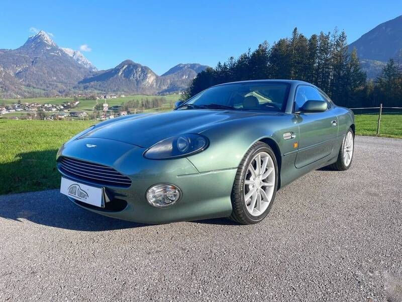 Vert Utilisé 1999 Aston Martin DB7 Coupé | 69 900 € - Image 1/4