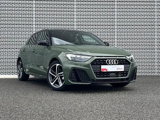 Occasion Audi A1 Sportback S-line plus 116 ch (85 kW) 2025 Vert district métallisé noir mythe métallisé Citadine