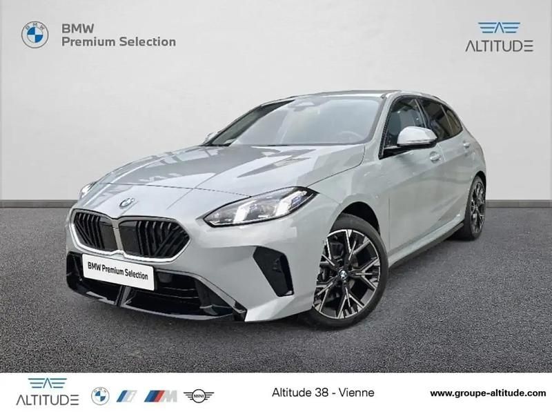 Gris Utilisé 2025 BMW 120 M Sport Citadine | 36 490 € - Image 1/4