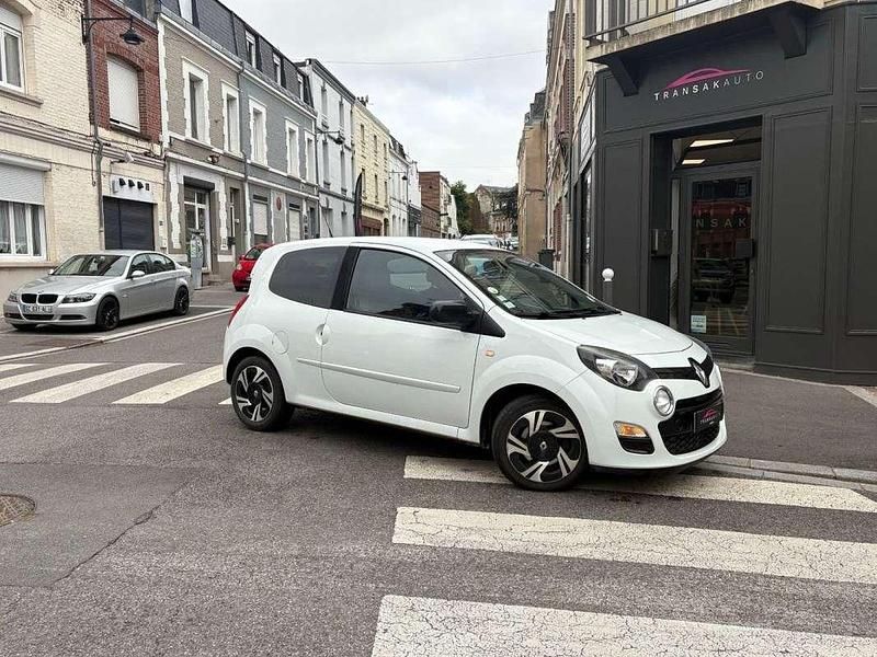 Image 3/4