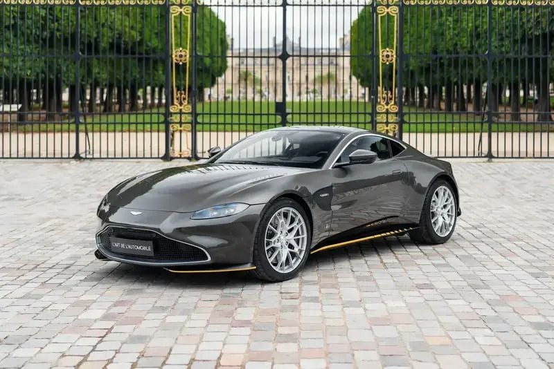 Gris Utilisé 2021 Aston Martin V8 Vantage Coupé | 164 900 € - Image 1/4