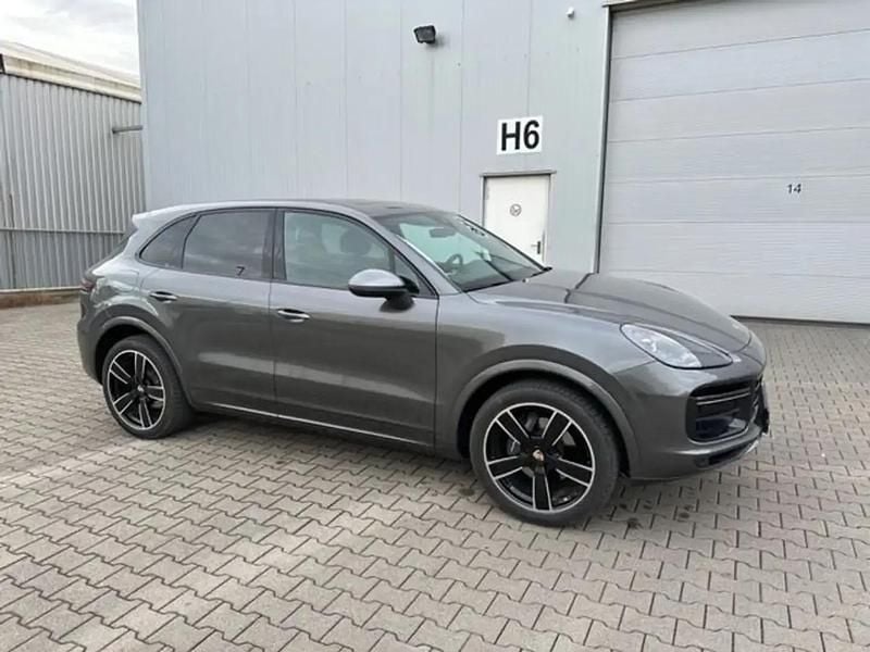 Utilisé 2007 Porsche Cayenne Turbo SUV | 10 500 € - Image 1/4