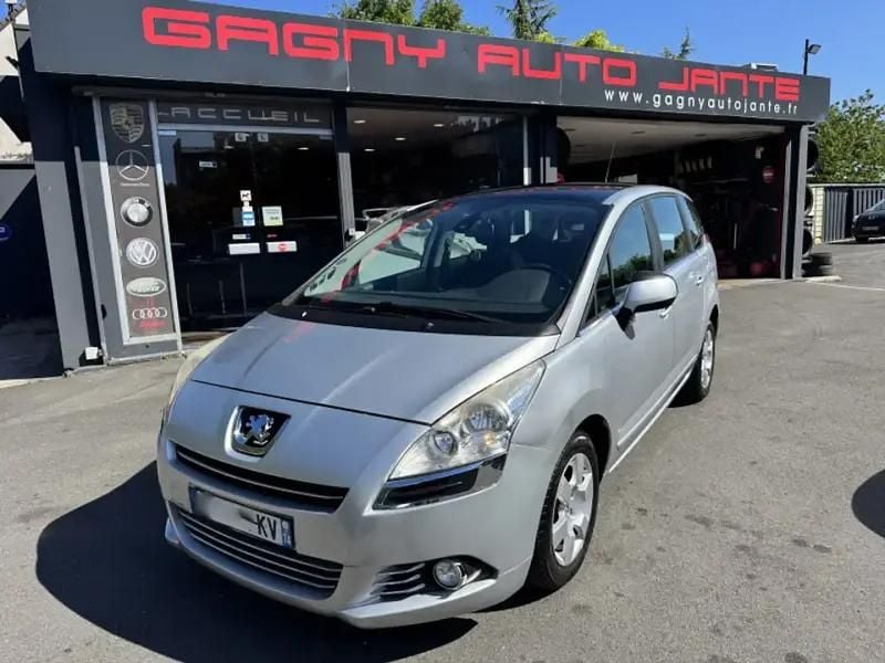 Gris Utilisé 2011 Peugeot 5008 Premium Monospace | 2 900 € (Super prix) - Image 1/4