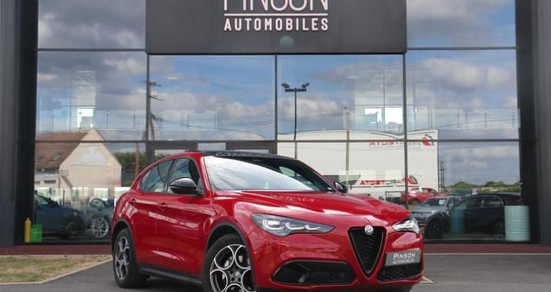Utilisé 2024 Alfa Romeo Stelvio Sprint SUV | 38 900 € (Prix juste) - Image 1/4