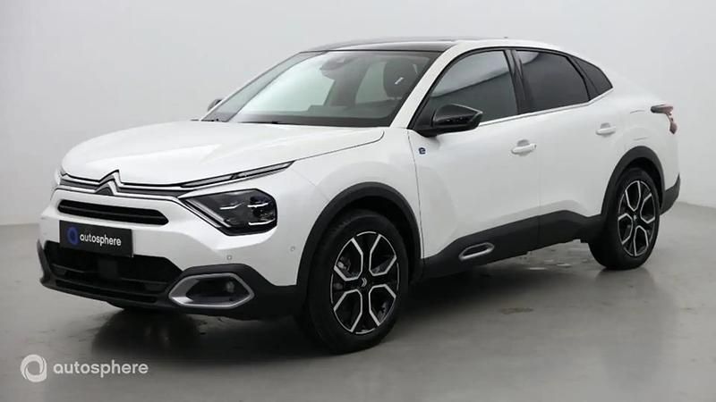 Blanc nacré (n) Utilisé 2023 Citroën e-C4 Shine Berline | 18 799 € (Bon prix) - Image 1/4