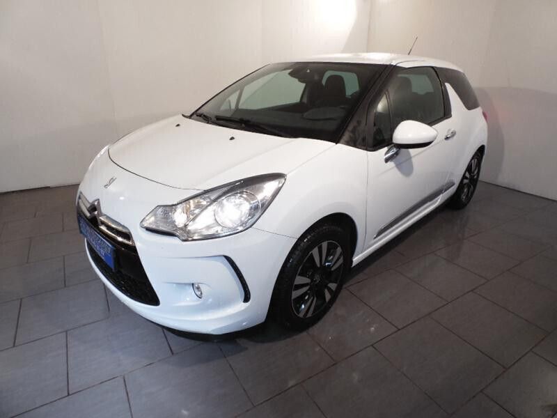 Bla Utilisé 2010 Citroën DS3 Citadine | 9 990 € (Prix cher) - Image 1/4