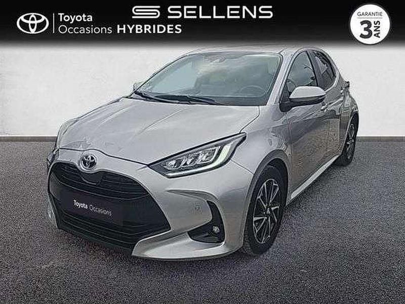 Utilisé 2022 Toyota Yaris Hybrid Design Berline | 19 990 € (Prix juste) - Image 1/1