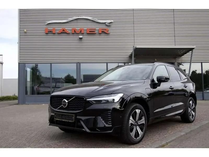 Noir Utilisé 2023 Volvo XC60 Plus SUV | 47 692 € (Prix juste) - Image 1/4