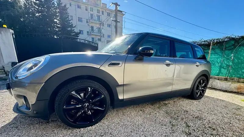 Argent Utilisé 2019 Mini Cooper D Clubman Break | 19 900 € - Image 1/4