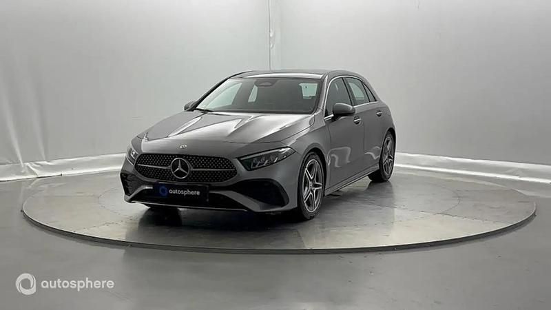 Utilisé 2023 Mercedes 180 AMG line Berline | 31 299 € (Prix juste) - Image 1/4
