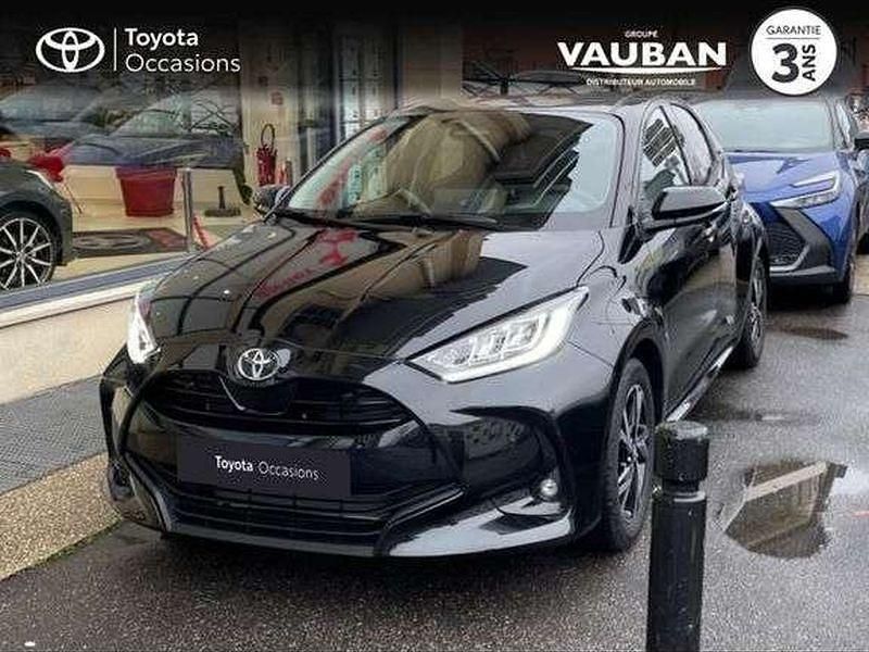 Nouvelle 2026 Toyota Yaris Hybrid Design Berline | 23 990 € (Prix juste) - Image 1/1