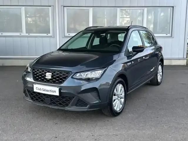Occasion Seat Arona Business 2023 Gris métallisé SUV
