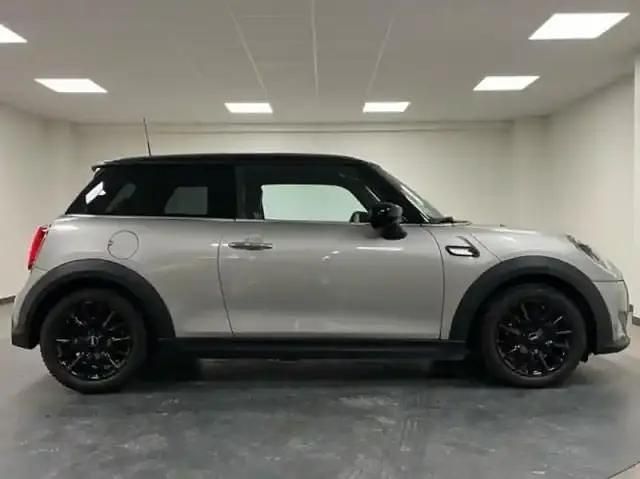 Occasion Mini Cooper 137 ch (100 kW) 2023 Argent Citadine