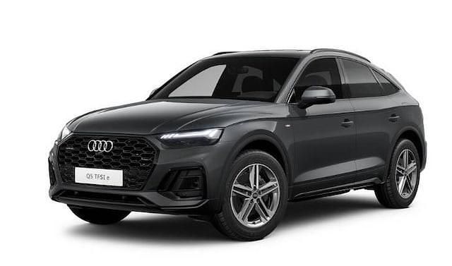 Gris daytona nacré Nouvelle 2025 Audi Q5 Sportback S-Line SUV | 80 915 € - Image 1/4