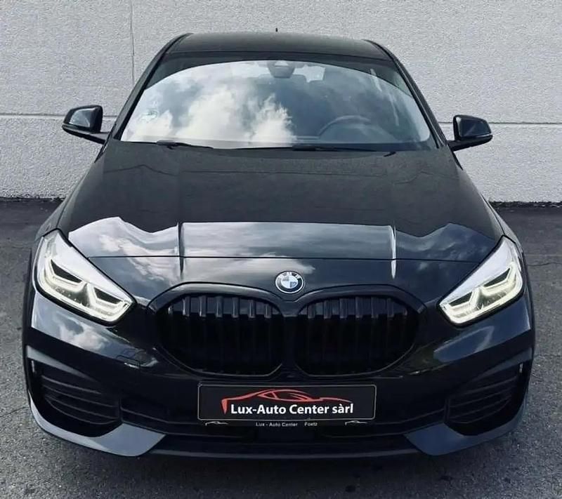 Noir Utilisé 2021 BMW 118 Advantage Citadine | 17 900 € (Super prix) - Image 1/4