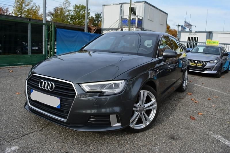Utilisé 2016 Audi A3 Sportback S-Line Berline | 15 990 € (Prix juste) - Image 1/4