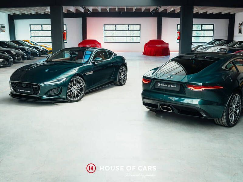 Vert Utilisé 2024 Jaguar F-Type Coupé | 69 900 € - Image 1/4