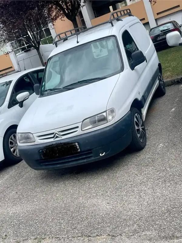 Utilisé 2000 Citroën Berlingo Monospace | 1 850 € - Image 1/4