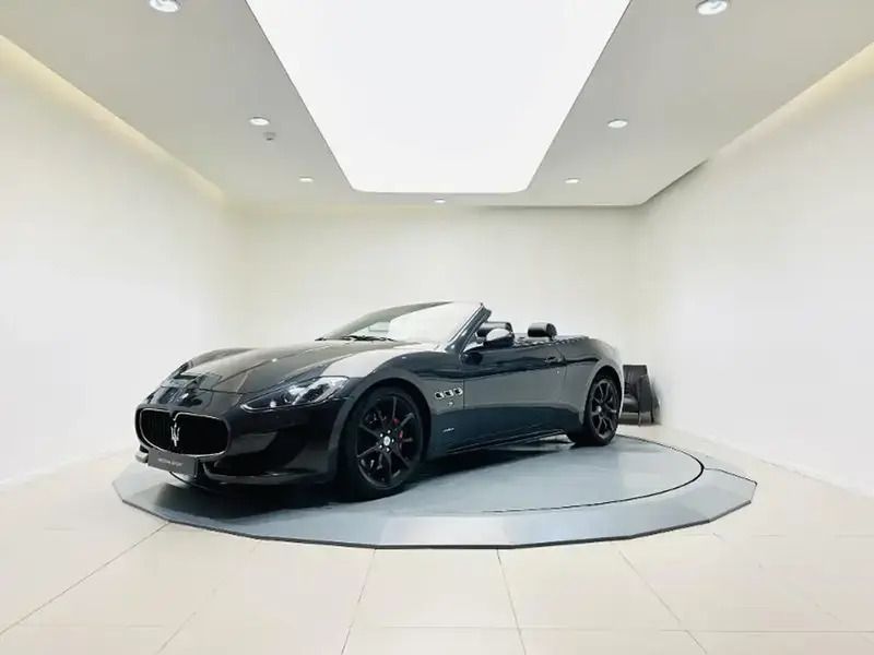 Utilisé 2016 Maserati GranCabrio Cabriolet | 99 900 € - Image 1/4