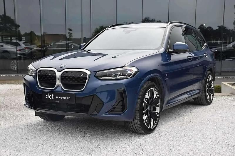Bleu Utilisé 2022 BMW iX3 M Sport SUV | 44 900 € (Prix cher) - Image 1/4