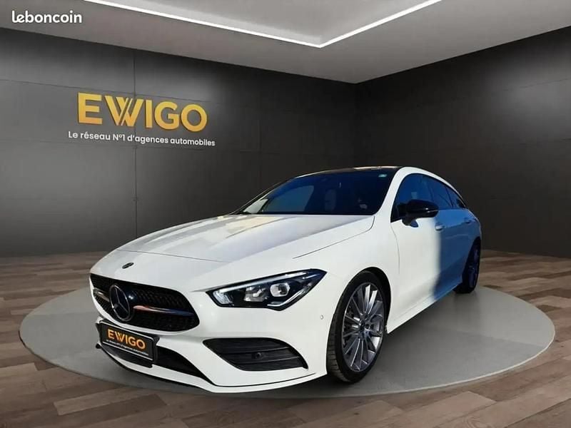Blanc Utilisé 2019 Mercedes CLA220 AMG line Berline | 24 490 € (Super prix) - Image 1/4