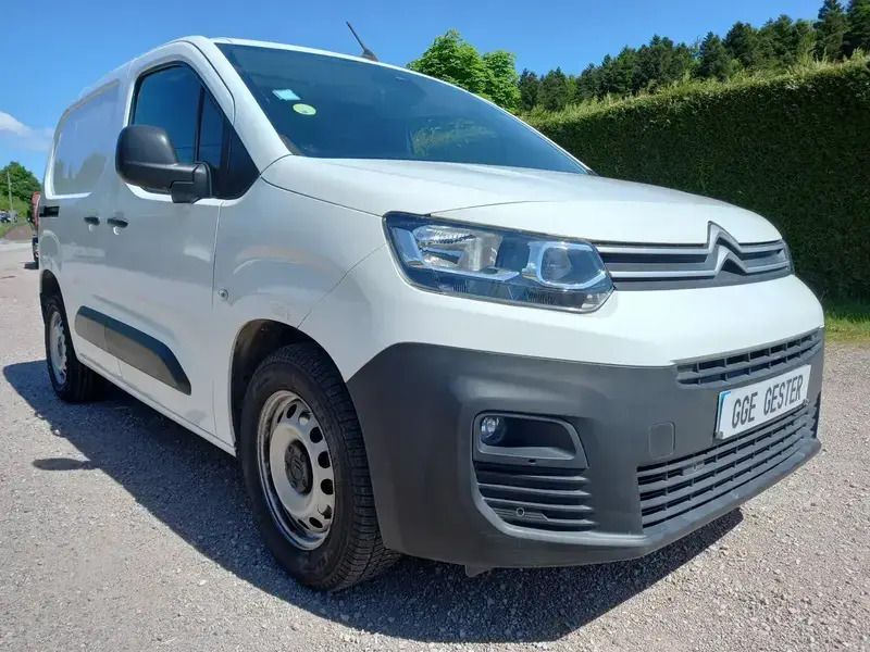 Blanc Utilisé 2021 Citroën Berlingo Monospace | 11 990 € - Image 1/4