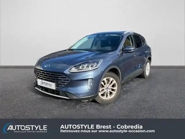 Bleu azur métallisée Occasion 2020 Ford Kuga Titanium SUV | 18 490 € (Prix juste) - Image 1/4
