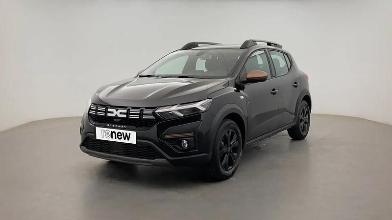 Noir Utilisé 2024 Dacia Sandero Extreme Citadine | 17 590 € (Prix assez cher) - Image 1/4