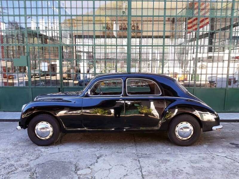 Occasion Lancia Aurelia 70 ch (51 kW) 1952 Noir Berline
