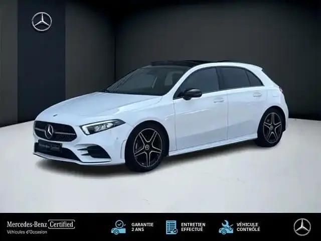 Blanc Occasion 2022 Mercedes A180 AMG line Berline | 30 400 € (Prix cher) - Image 1/4
