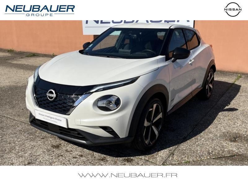 Blanc lunaire (spéciale) Utilisé 2024 Nissan Juke Tekna SUV | 25 890 € (Prix assez cher) - Image 1/4