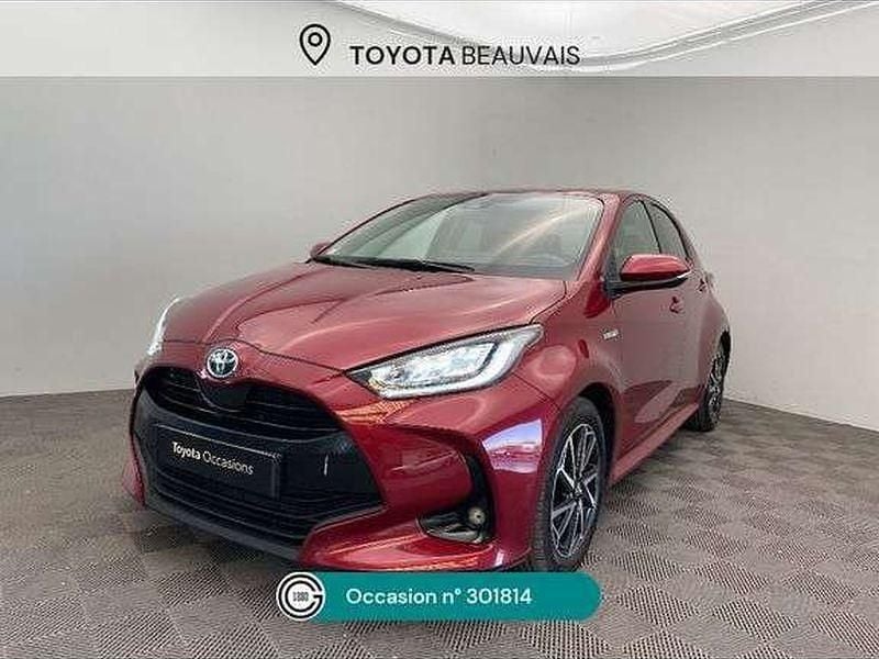 Utilisé 2021 Toyota Yaris Hybrid Design Berline | 17 990 € (Prix juste) - Image 1/1