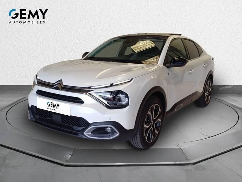 Utilisé 2025 Citroën e-C4 Shine Berline | 31 950 € - Image 1/4
