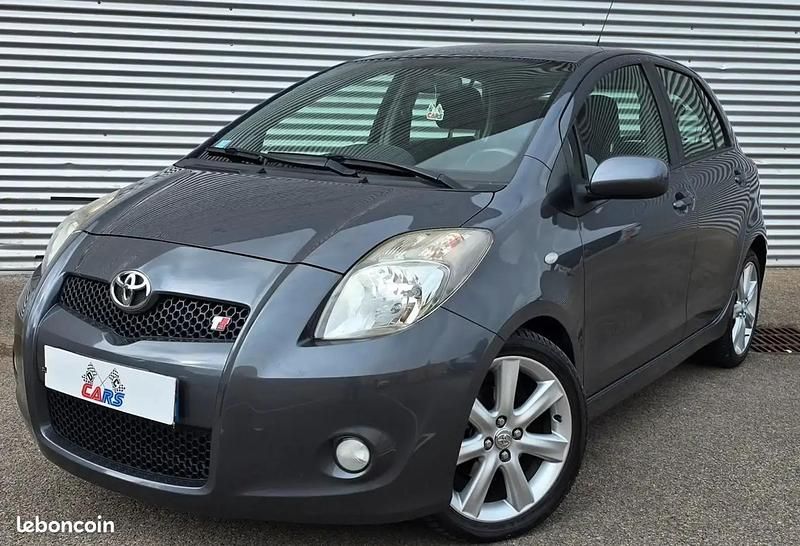 Gris Utilisé 2007 Toyota Yaris Citadine | 8 900 € - Image 1/4