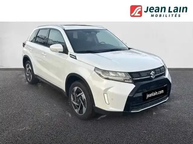 Occasion Suzuki Vitara 2025 Pearl cool white metal SUV