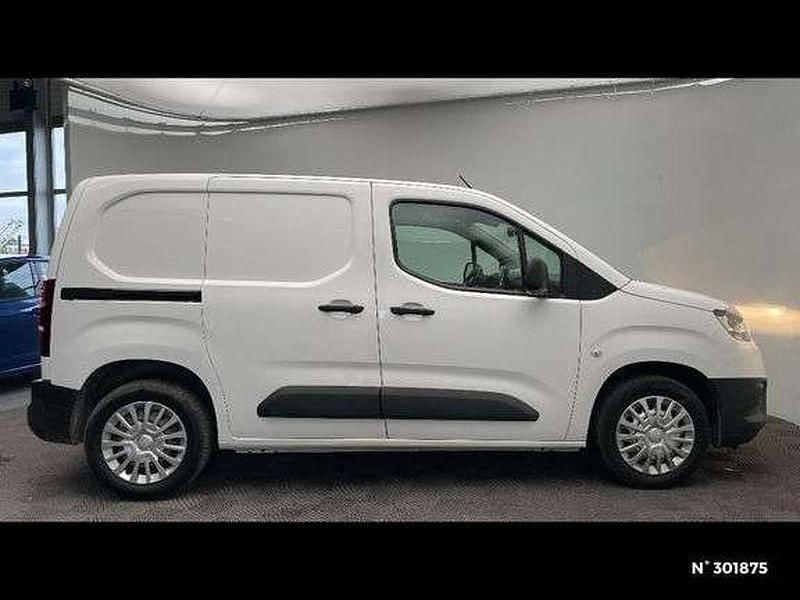 Utilisé 2021 Toyota Proace Business Edition Van | 16 490 € (Prix juste) - Image 1/1