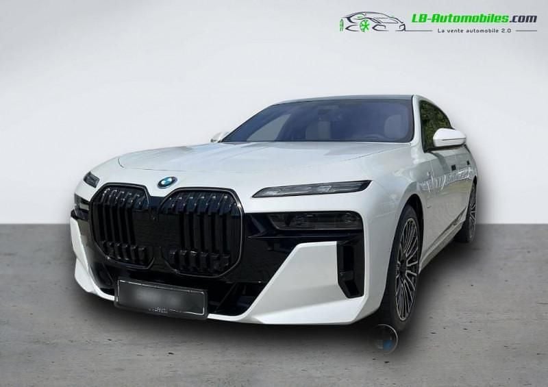 Utilisé 2025 BMW 750e Comfort Edition Berline | 148 800 € (Prix assez cher) - Image 1/4