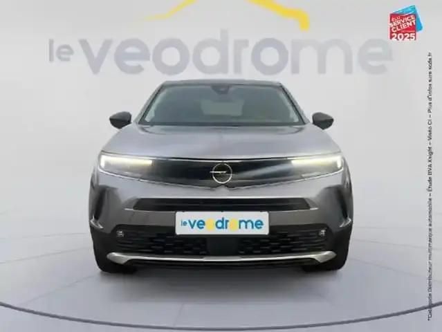 Gris Occasion 2023 Opel Mokka Elegance SUV | 17 499 € (Bon prix) - Image 1/3