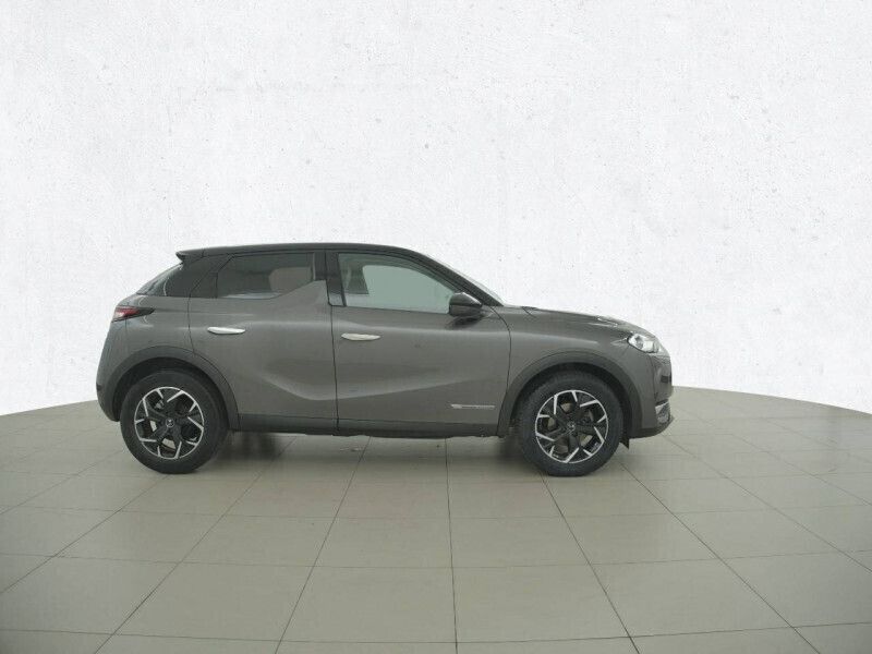 Occasion DS Automobiles DS3 Crossback Connected Chic 100 ch (73 kW) 2021 Gris SUV