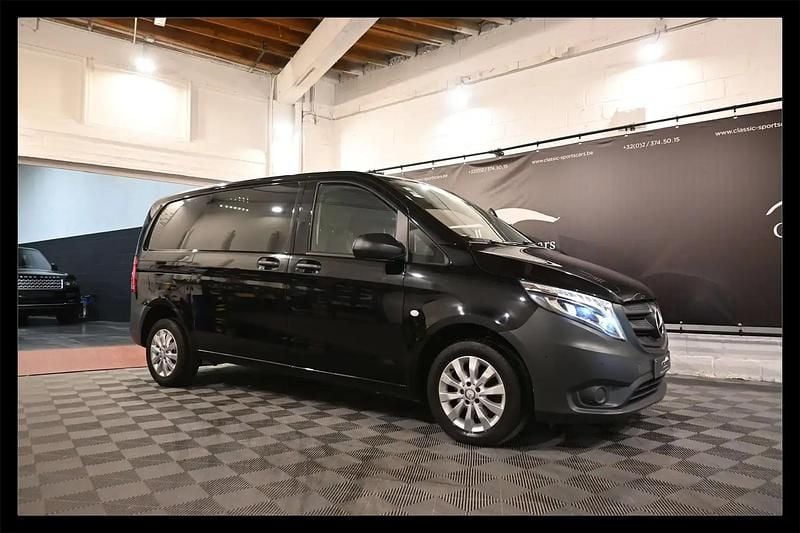 Noir Utilisé 2017 Mercedes Vito Monospace | 15 950 € (Super prix) - Image 1/4