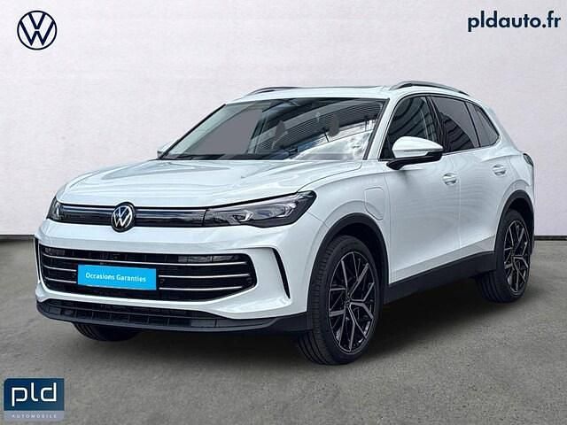 Utilisé 2025 VW Tiguan Elegance SUV | 52 700 € - Image 1/4