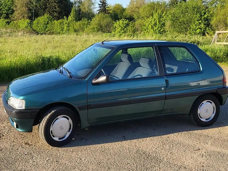 Occasion Peugeot 106 75 ch (55 kW) 1995 Vert Citadine