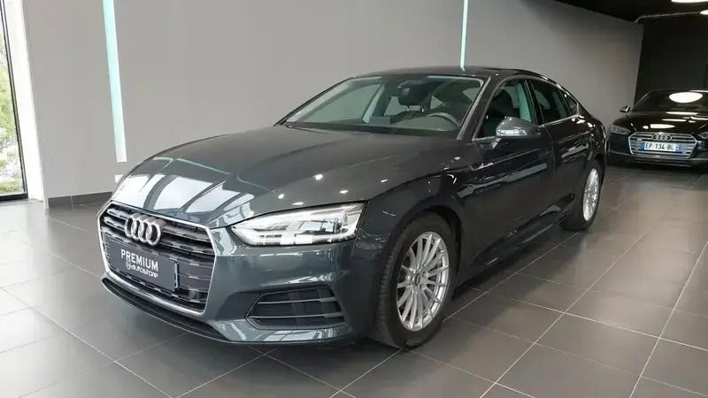Gris Utilisé 2018 Audi A5 Business Coupé | 26 500 € - Image 1/4