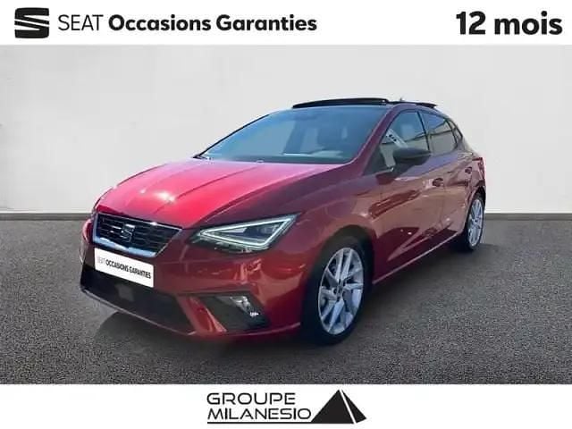 Rouge Utilisé 2023 Seat Ibiza Berline | 20 990 € (Prix assez cher) - Image 1/4