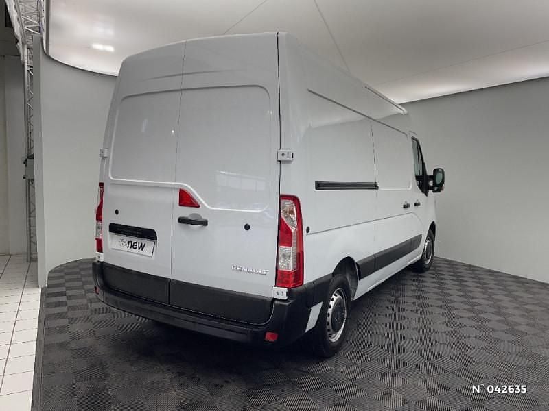 Occasion Renault Master 135 ch (99 kW) 2024 Blanc Berline