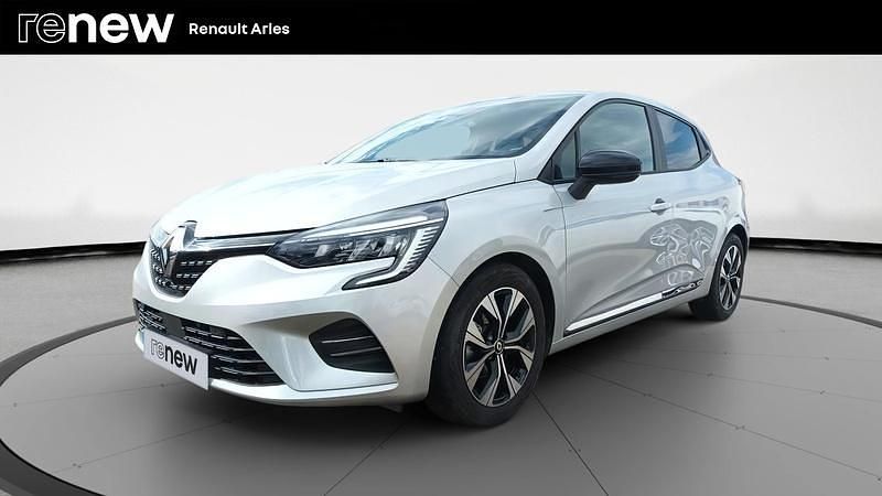 Gris Utilisé 2023 Renault Clio V Evolution Citadine | 13 990 € (Bon prix) - Image 1/4