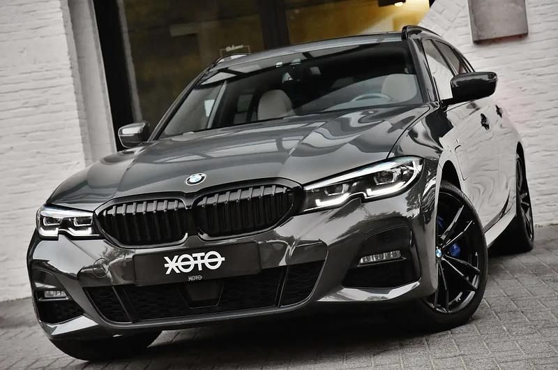 Gris Utilisé 2019 BMW 330e M Sport Break | 29 950 € (Prix juste) - Image 1/4